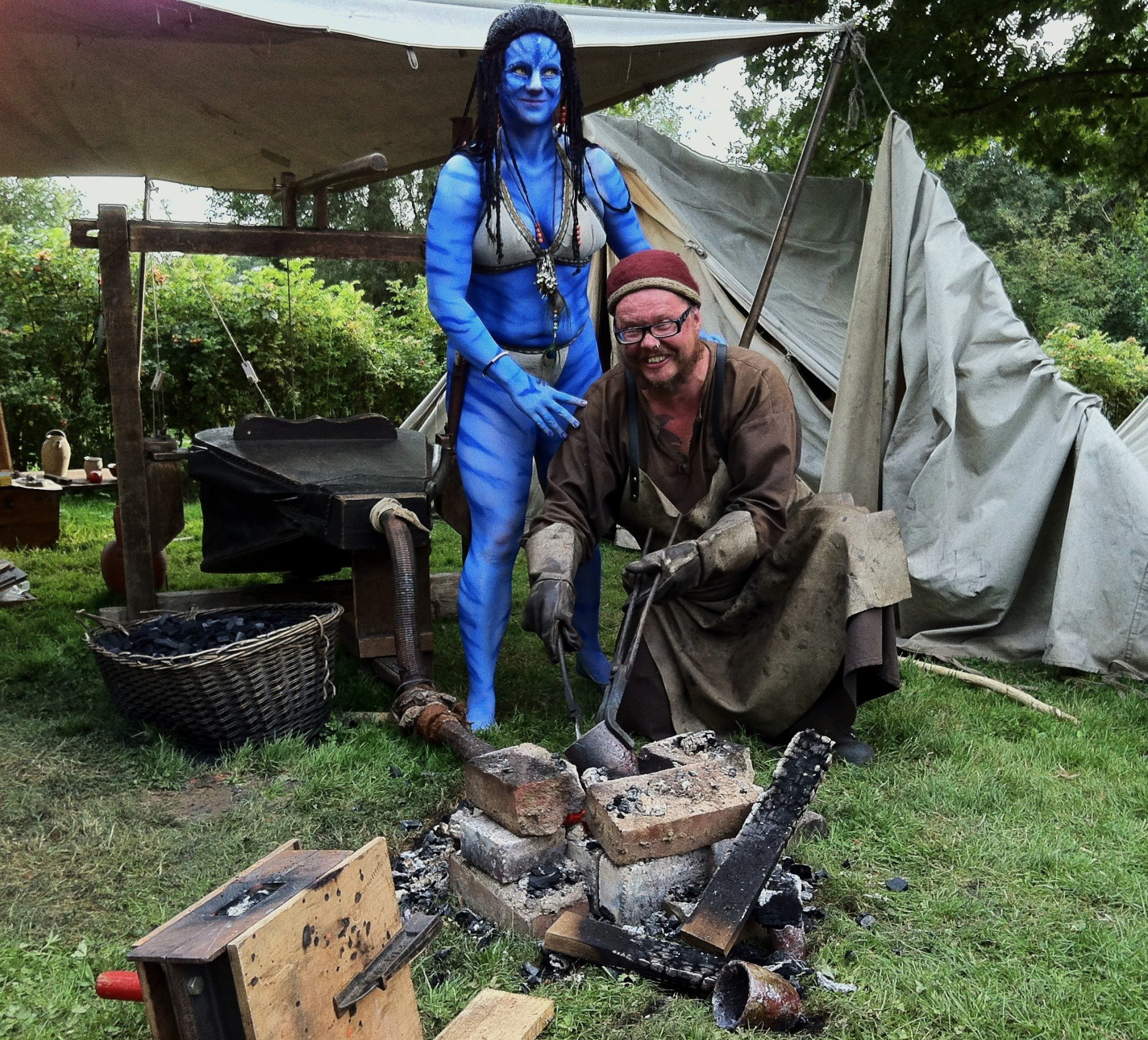 Fossi gießt auch auf anderen Planeten